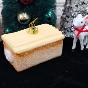 Blown Glass Zinger Vanilla Cake Christmas Ornament Sugarcoat Hostess